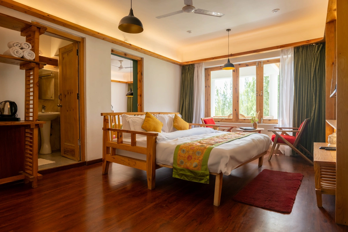 Book Guest House for your next trip to Calangute, Goa